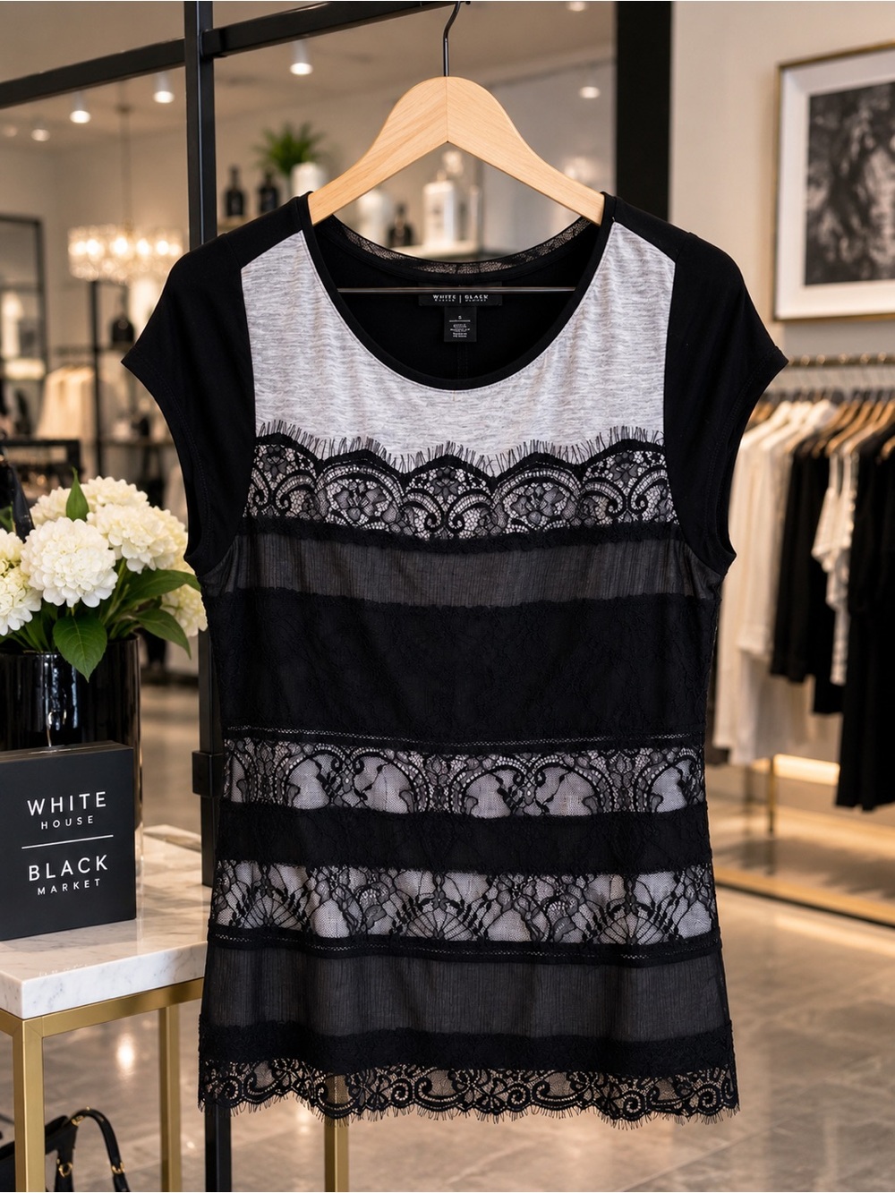 White House Black Market Mixed Media Eyelash Lace Blouse Gray Black Size S - Picture 2 of 11